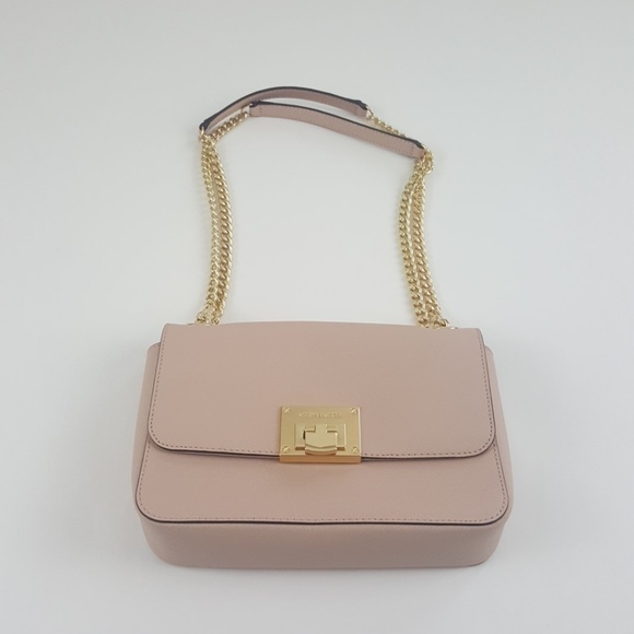 Michael Kors Handbags - NWT Michael Kors Tina cross body bag